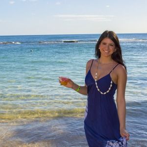 Meet your Posher, Victoria